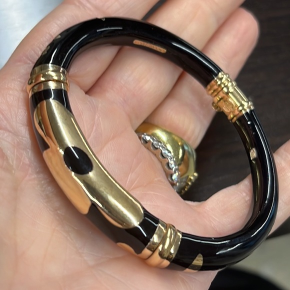 La Nouvelle Bague Jewelry - La nouvelle bague 18k and enamel bracelet